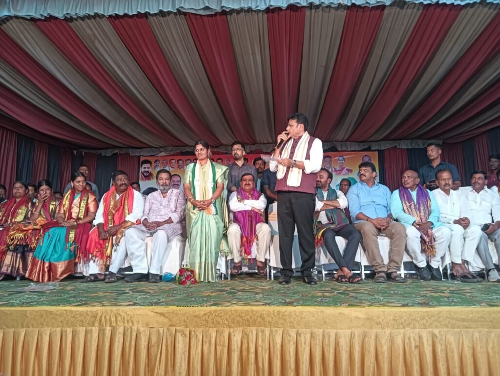 మహా ప్రభంజనంతో చేవెళ్ళ మున్సిపల్ పాలక వర్గo యొక్క ఘన సన్మాన మహోత్సవం…..