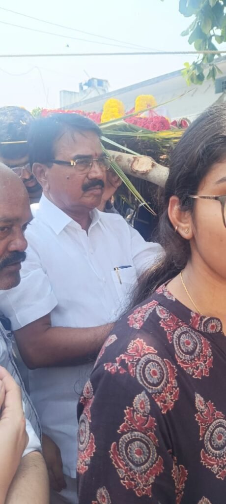 విట్ట శ్రీనివాస్ రెడ్డికి కన్నీటి వీడ్కోలు…