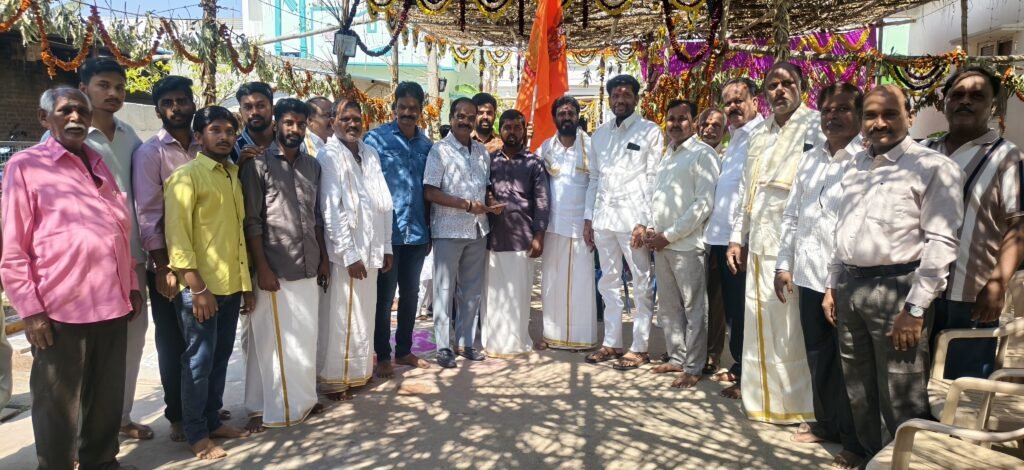 శ్రీరామనవమి సీతారాముల వారి కళ్యాణోత్సవంలో పాల్గొన్న మాజీ జడ్పీ చైర్మన్ ఎం. బి. కుమార్ రాజా