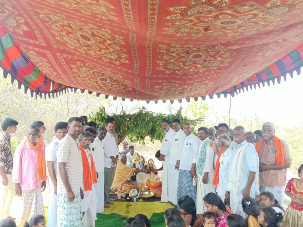 శ్రీరామనవమి వేడుకల్లో పాల్గొన్న మద్దూర్ మున్సిపల్ వైస్ చైర్మన్