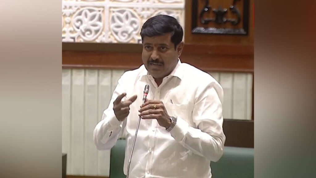 తాండూరు యువతను నాశనం చేశాడు:ఎమ్మెల్యే మనోహర్