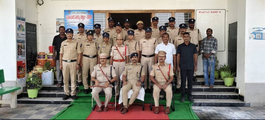 వార్షిక తనిఖీల్లో టేకుమట్ల పోలీస్ స్టేషన్ తనిఖీ చేసిన జిల్లా ఎస్పీ