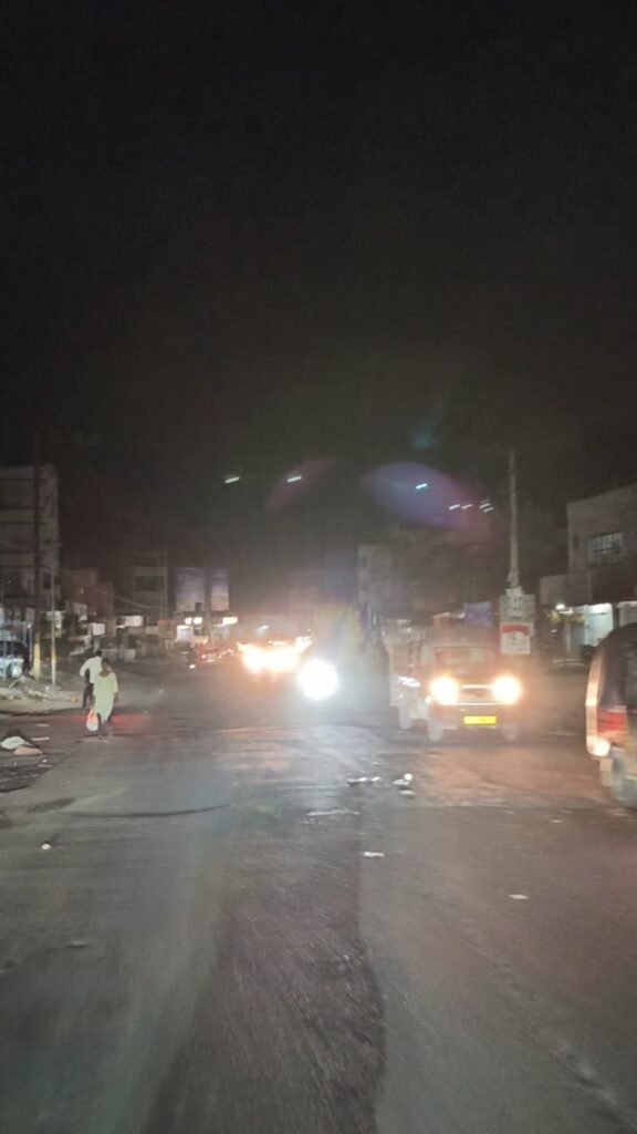 చీకటిలో శంకర్‌పల్లి రహదారులు ప్రమాదాల పర్వం.. అధికారుల నిర్లక్ష్యం?