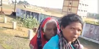 పెన్షన్ కోసం కష్టాల ప్రయాణం.. 90 ఏళ్ల అత్తను వీపుపై 9 కి.మీ. మోసిన కోడలు