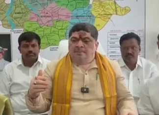 కూట్లో రాయి తీయలేనోడు ఏట్లో రాయి తీస్తడట..?
