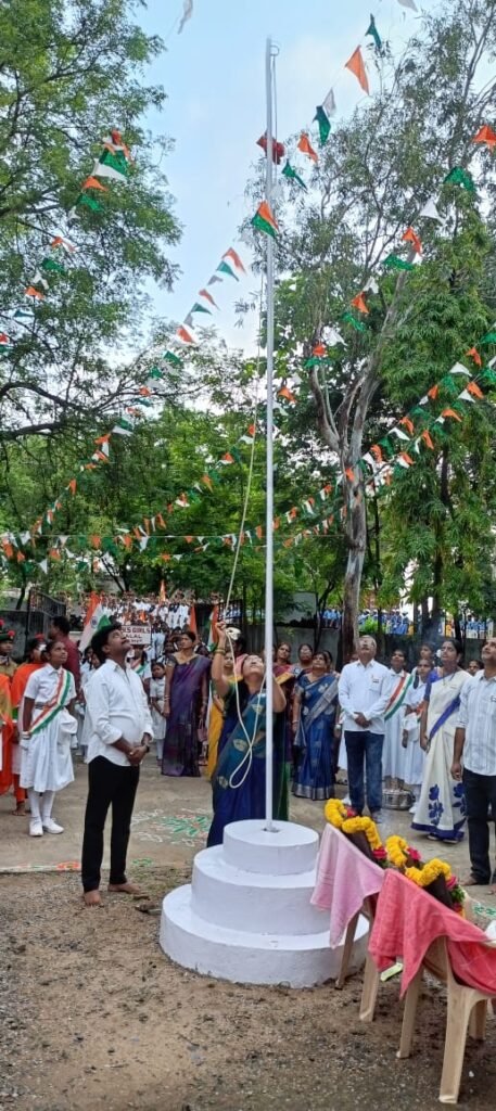 ఘనంగా యాలాల మండలంలో 80వ స్వాతంత్ర దినోత్సవ వేడుకలు