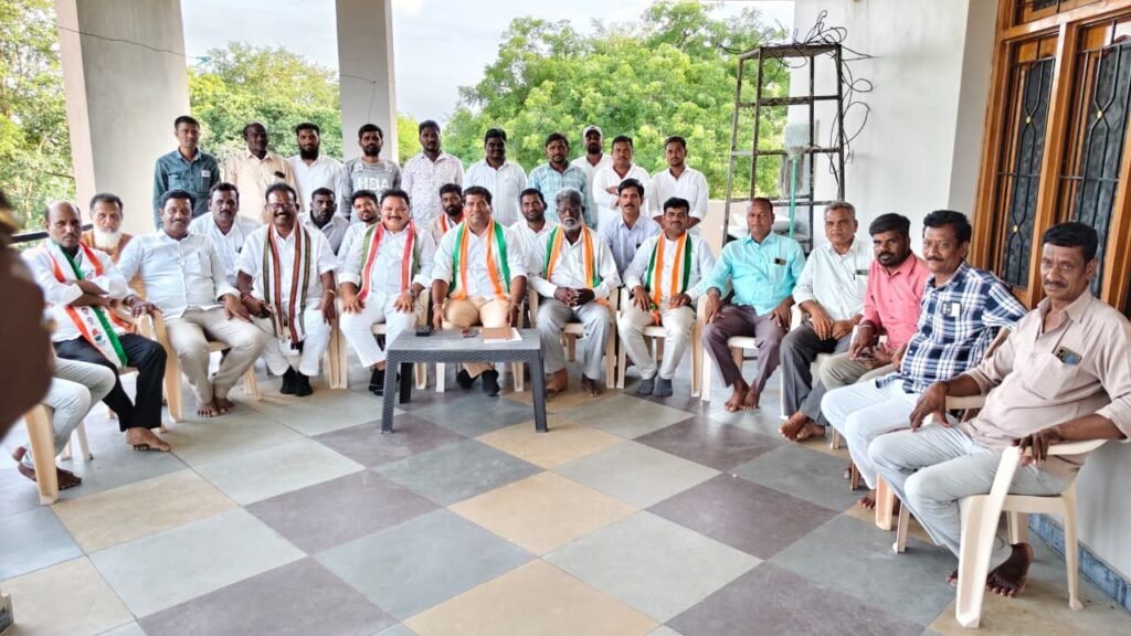 35 గ్రామ కమిటీల ఏర్పాటు.. కాంగ్రెస్ శ్రేణుల్లో జోష్