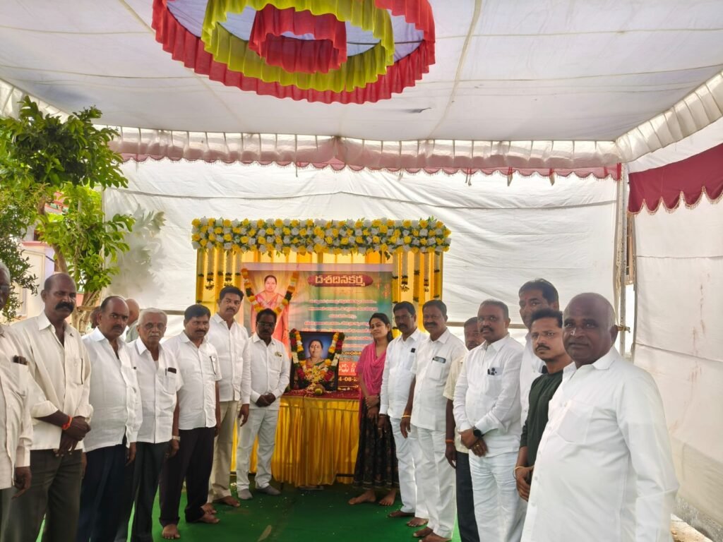 సుజాతమ్మ సేవలు చిరస్మరణీయం