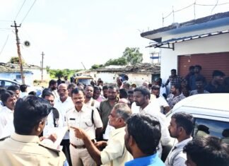 పంచాయతీ కారోబార్పై దాడి.. కేసు నమోదు