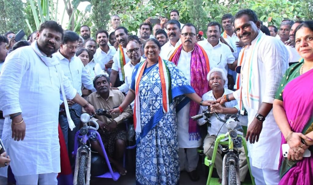 బీఆర్‌ఎస్‌ అంటేనే తప్పుడు ప్రచారం