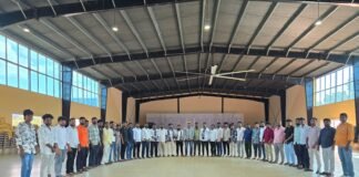 అసమానతలను లేని సమాజాన్ని నిర్మిద్దాం.