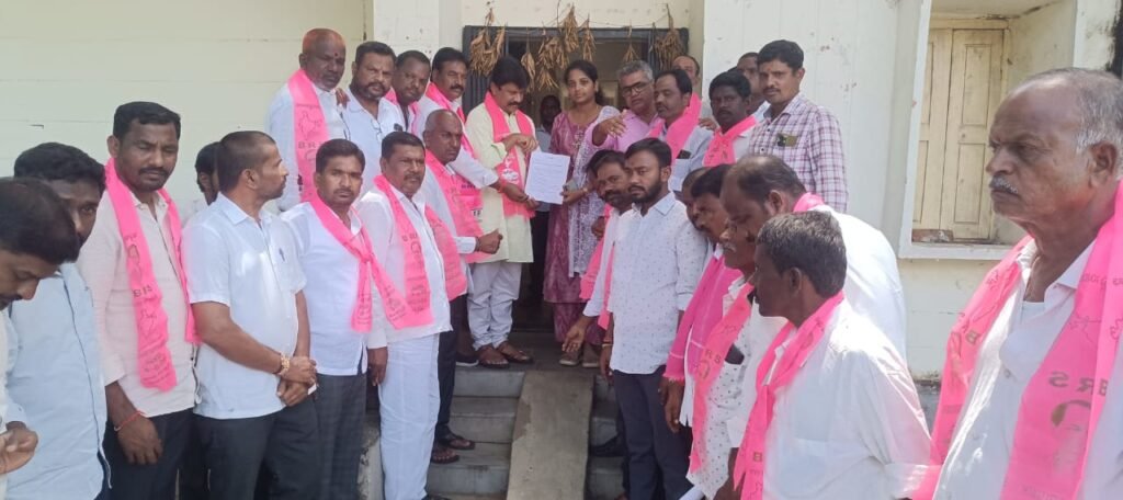 6 గ్యారంటీలు 420 హామీలు అమలు చేయాలి.