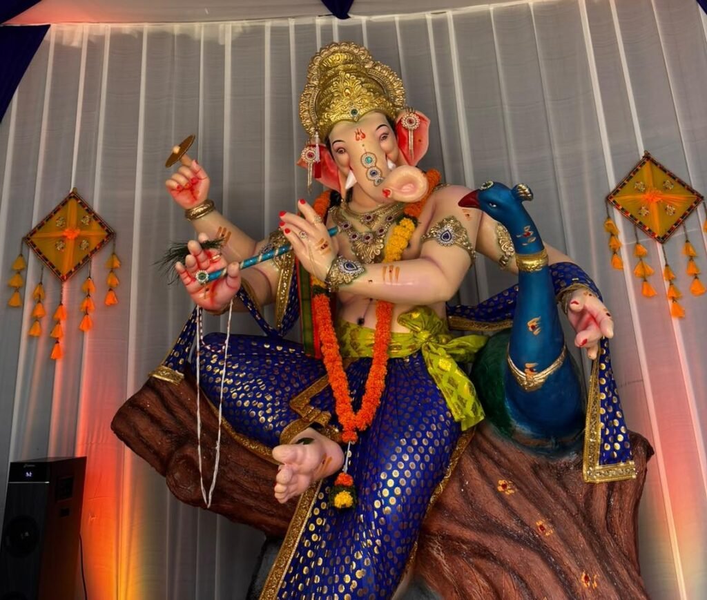 వాడవాడలా కొలువైన గణనాథుడు