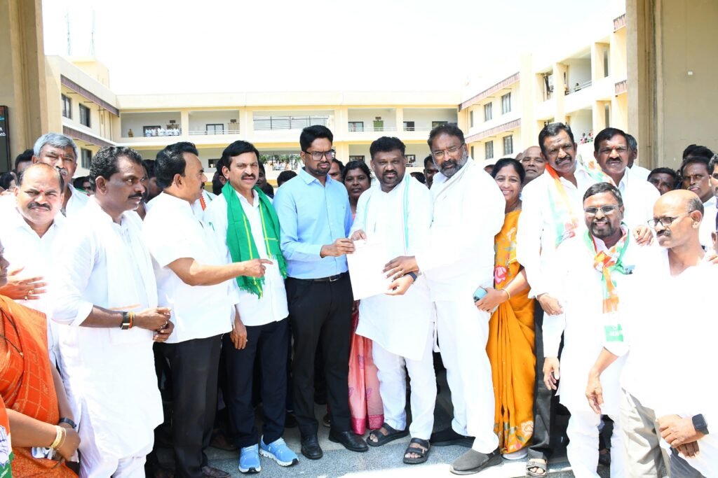 ఓట్ల హక్కు హరిస్తే సహించం